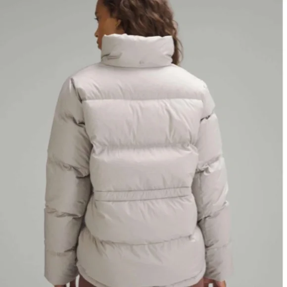 NWT Lululemon Wunder Puff Jacket 600 Down, Heathered Natural Ivory, Size 0 Puffers